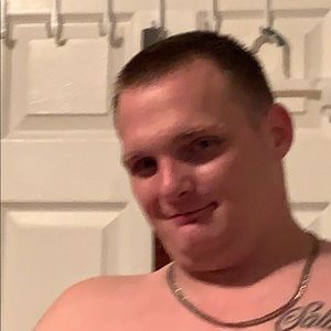 Meet your Posher, Derrick